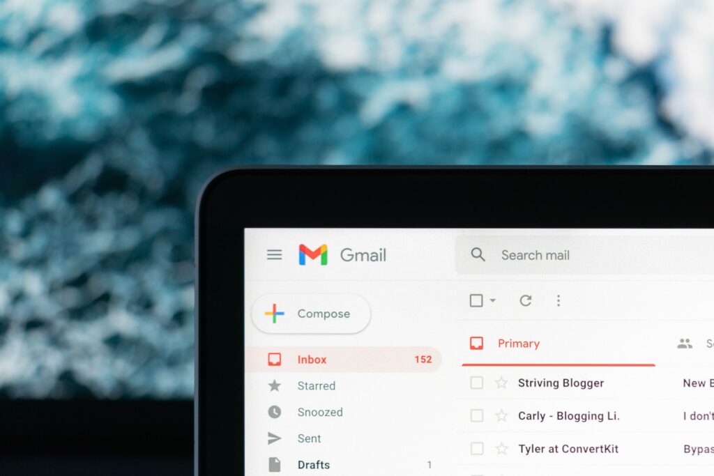 What is cold email