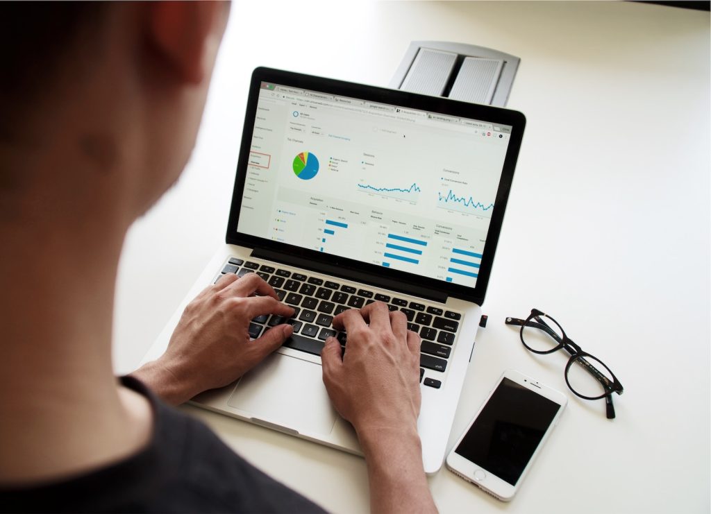 using web marketing seo